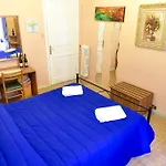 Casa Vacanza Frendy - Free Airport Transportation On Arrival If You Book An Apartment Of Minimum 3 Nights And 6 People