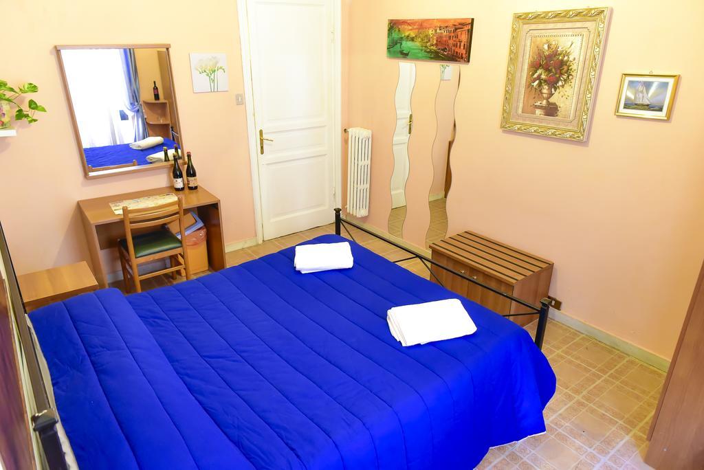 Affittacamere Casa Vacanza Frendy - Zona Con Parcheggio Gratis Sulla Strada *